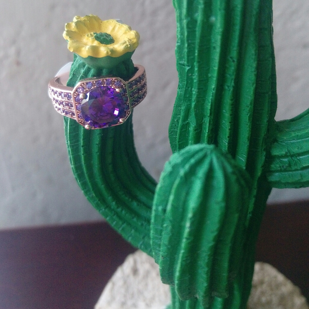 Rose gold ring - Picture 3 of 7